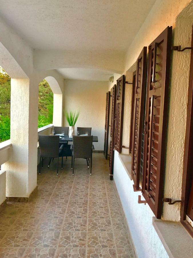 Apartmani Lisac 巴斯卡 外观 照片